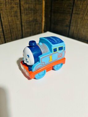 FREE! Thomas & Friends Small Blue and Orange Talking Train Toy
